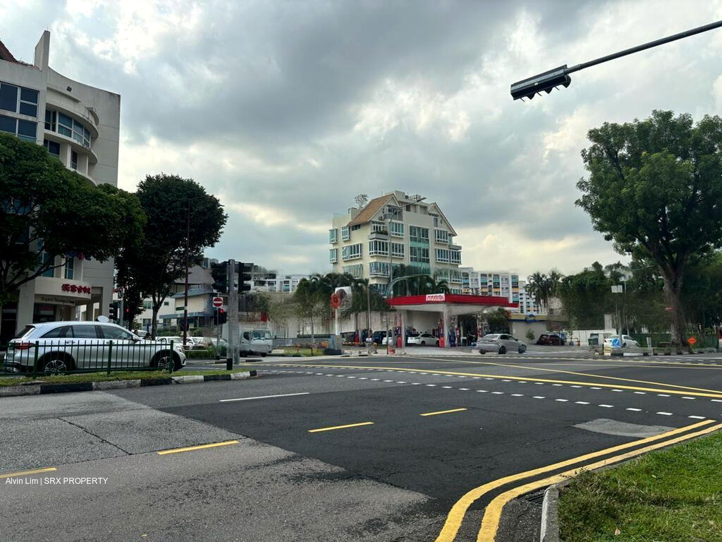 Upper Serangoon Road (D19), Shop House #451535441